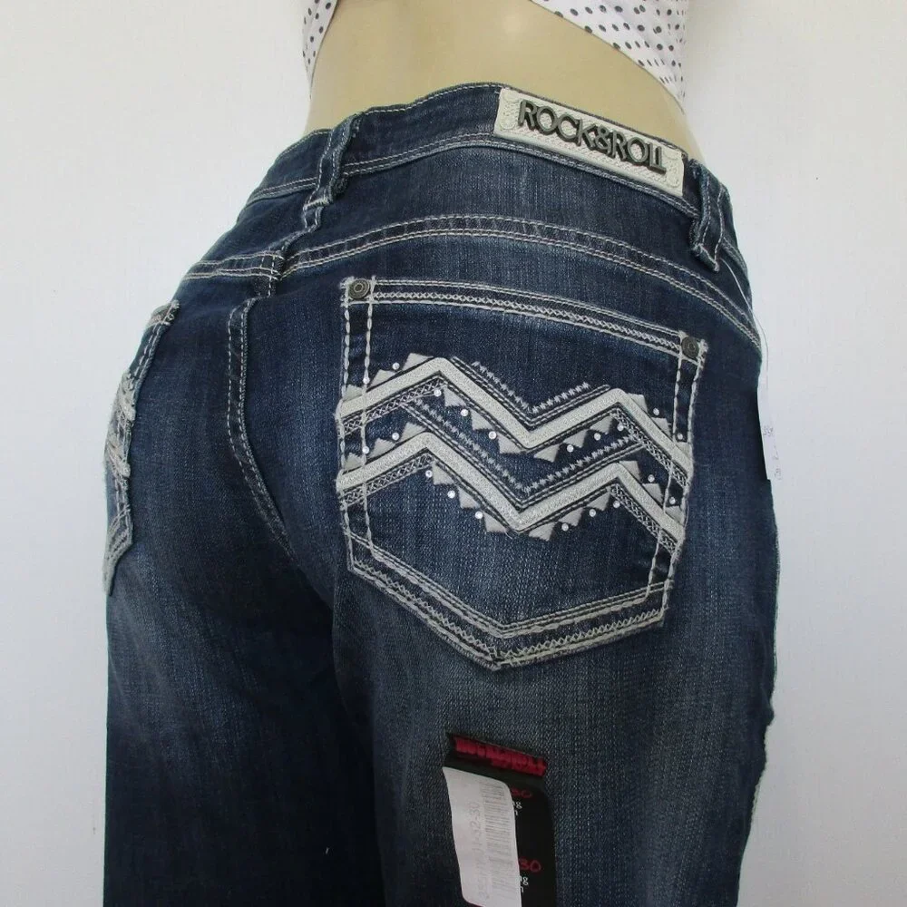 New ROCK & ROLL Cowgirl Jeans Size 32 x 30 Low Rise Boot Cut Denim - Picture 1 of 13